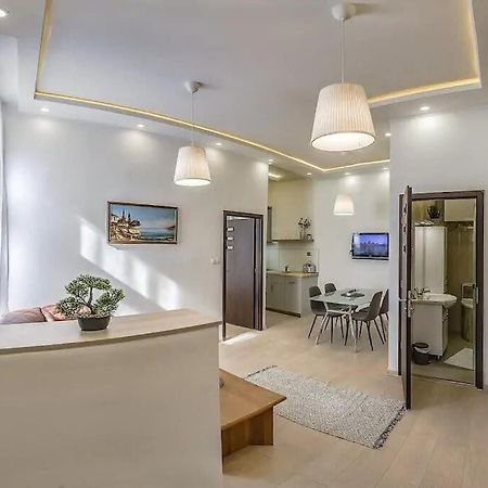 Szechenyi Renovated 2Br At Danube River Budapest Kültér fotó